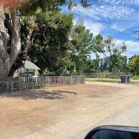 Den Street Cottage Los Alamos Exterior photo