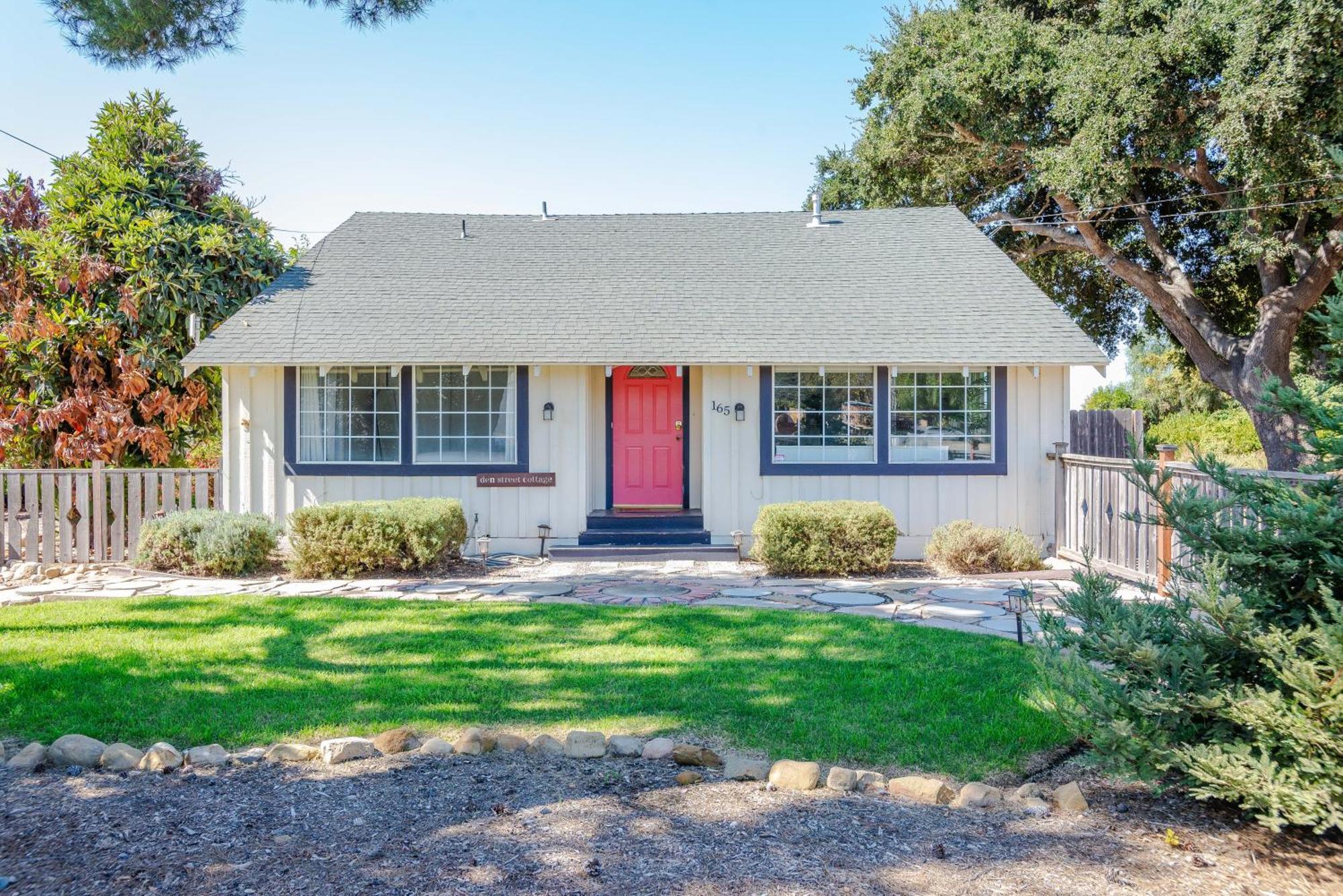 Den Street Holiday home